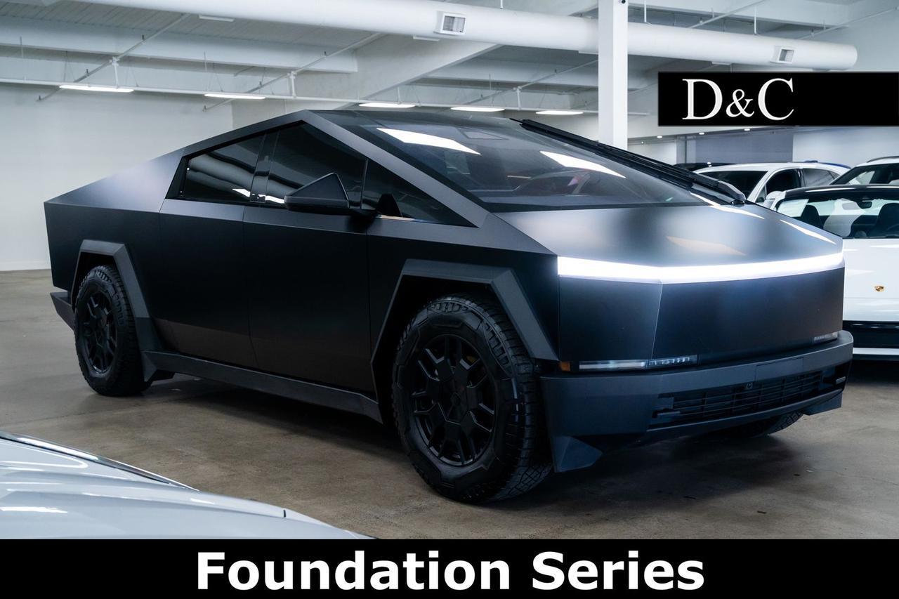 2024 Tesla Cybertruck