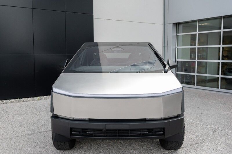 2024 Tesla Cybertruck Truck