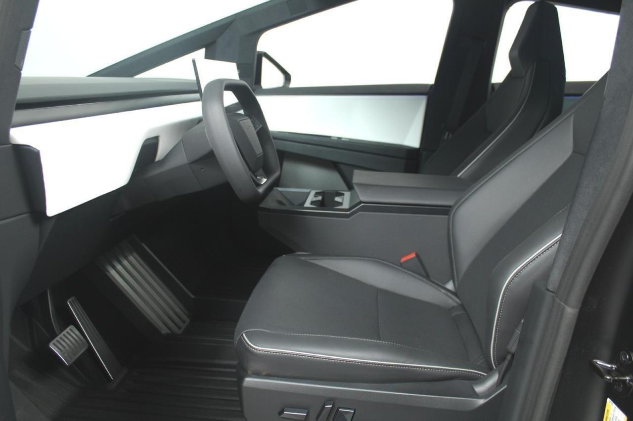 2024 Tesla Cybertruck beast  St. Charles  IL