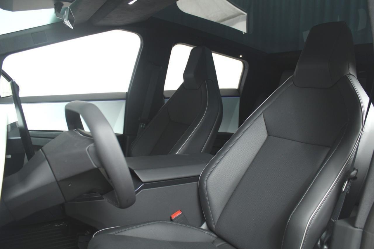 2024 Tesla Cybertruck beast  St. Charles  IL