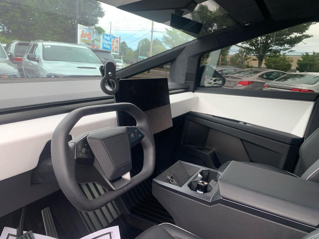 2024 Tesla Cybertruck Dartmouth MA