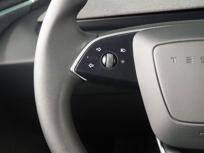 2024 Tesla Model 3 Long Range AWD *FULL SELF-DRIVING ENABLED, TRAFFIC AWARE CRUISE CONTROL, NAVIGATION, SAFETY ALERTS, SURROUND CAMERAS, PANORAMA GLASS ROOF, CLIMATE SEATS, HEATED STEERING, 19 INCH WHEELS, WIRELESS CHARGING Round Rock TX