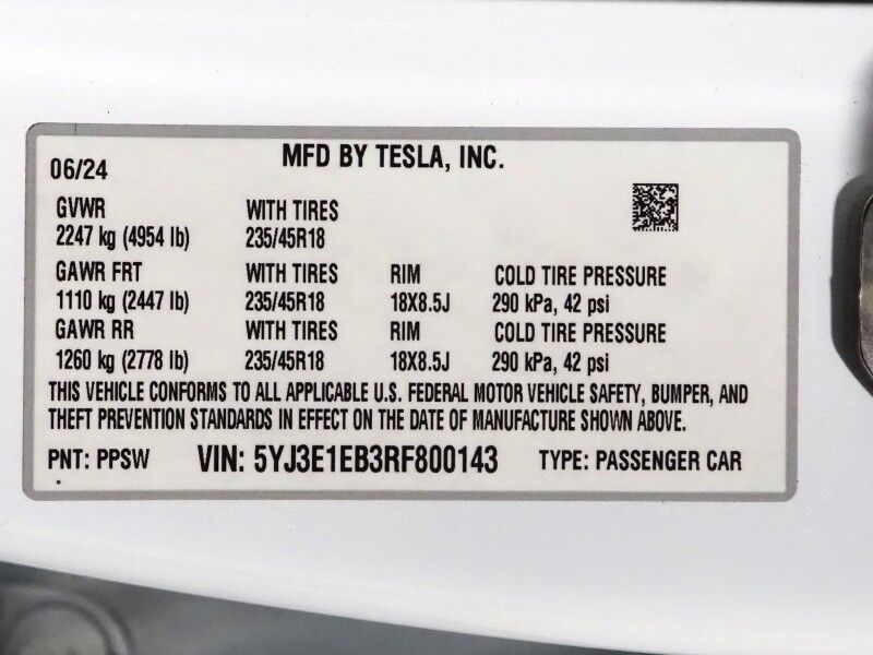 2024 Tesla Model 3 Long Range AWD *FULL SELF-DRIVING ENABLED, TRAFFIC AWARE CRUISE CONTROL, NAVIGATION, SAFETY ALERTS, SURROUND CAMERAS, PANORAMA GLASS ROOF, CLIMATE SEATS, HEATED STEERING, 19 INCH WHEELS, WIRELESS CHARGING Round Rock TX