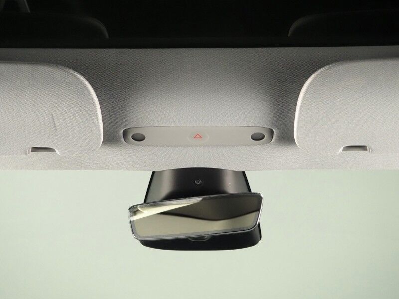 2024 Tesla Model 3 Long Range AWD *FULL SELF-DRIVING ENABLED, TRAFFIC AWARE CRUISE CONTROL, NAVIGATION, SAFETY ALERTS, SURROUND CAMERAS, PANORAMA GLASS ROOF, CLIMATE SEATS, HEATED STEERING, 19 INCH WHEELS, WIRELESS CHARGING Round Rock TX