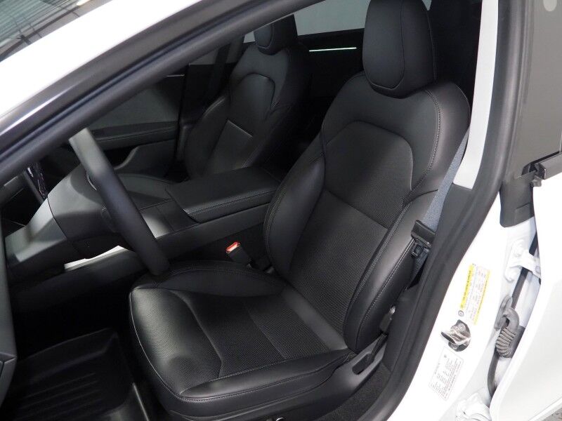 2024 Tesla Model 3 Long Range AWD *FULL SELF-DRIVING ENABLED, TRAFFIC AWARE CRUISE CONTROL, NAVIGATION, SAFETY ALERTS, SURROUND CAMERAS, PANORAMA GLASS ROOF, CLIMATE SEATS, HEATED STEERING, 19 INCH WHEELS, WIRELESS CHARGING Round Rock TX