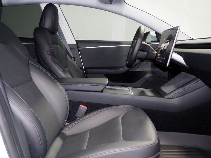 2024 Tesla Model 3 Long Range AWD *FULL SELF-DRIVING ENABLED, TRAFFIC AWARE CRUISE CONTROL, NAVIGATION, SAFETY ALERTS, SURROUND CAMERAS, PANORAMA GLASS ROOF, CLIMATE SEATS, HEATED STEERING, 19 INCH WHEELS, WIRELESS CHARGING Round Rock TX