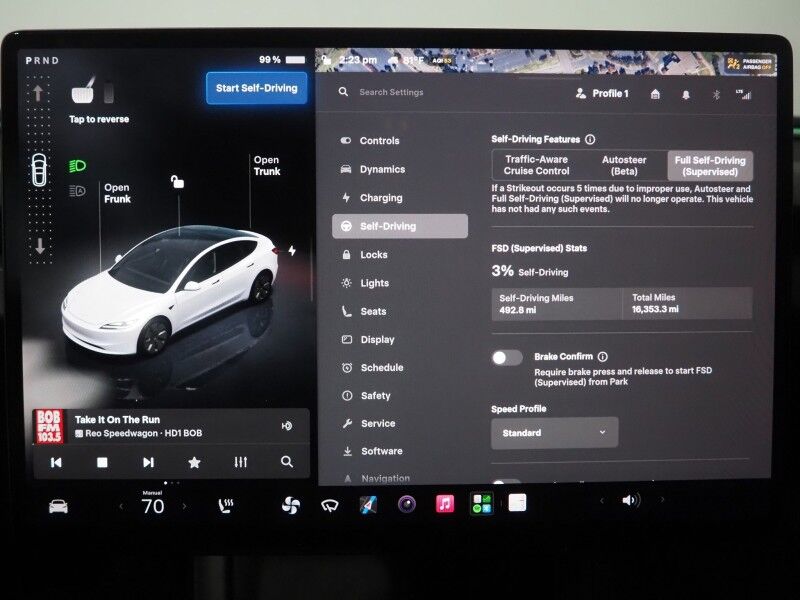 2024 Tesla Model 3 Long Range AWD *FULL SELF-DRIVING ENABLED, TRAFFIC AWARE CRUISE CONTROL, NAVIGATION, SAFETY ALERTS, SURROUND CAMERAS, PANORAMA GLASS ROOF, CLIMATE SEATS, HEATED STEERING, 19 INCH WHEELS, WIRELESS CHARGING Round Rock TX