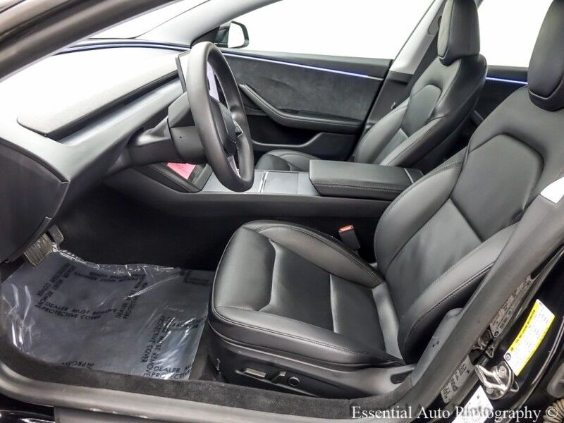 2024 Tesla Model 3 Long Range PRICE INCLUDES $4000 IRS TAX CREDIT!! YOU MUST QUALIFY!! Willowbrook IL
