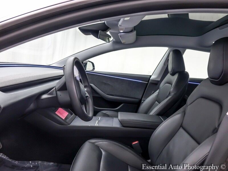 2024 Tesla Model 3 Long Range PRICE INCLUDES $4000 IRS TAX CREDIT!! YOU MUST QUALIFY!! Willowbrook IL