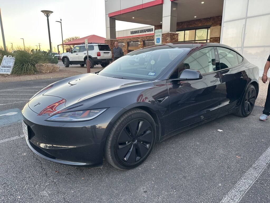2024 Tesla Model 3