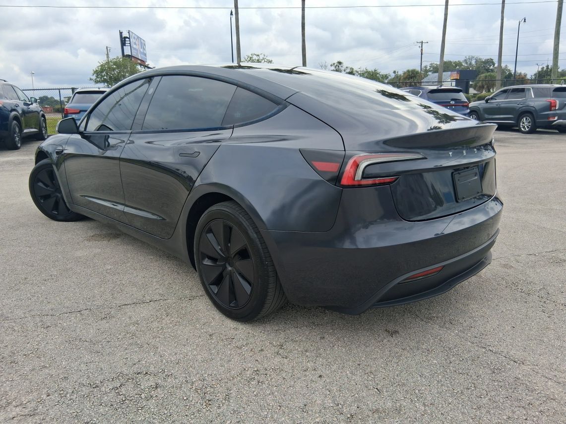 2024 Tesla Model 3 Long Range Sedan 4D