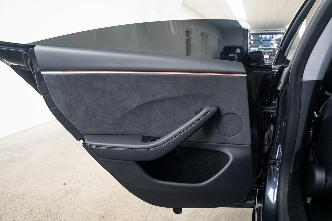 2024 Tesla Model 3 Performance 1 Owner Vented Seats Portland OR