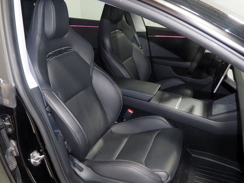 2024 Tesla Model 3 Performance *TRAFFIC AWARE CRUISE CONTROL, NAVIGATION, SAFETY ALERTS, SURROUND CAMERAS, PANORAMA GLASS ROOF, CLIMATE SEATS, HEATED STEERING, 20 INCH WARP FORGED WHEELS, WIRELESS CHARGING