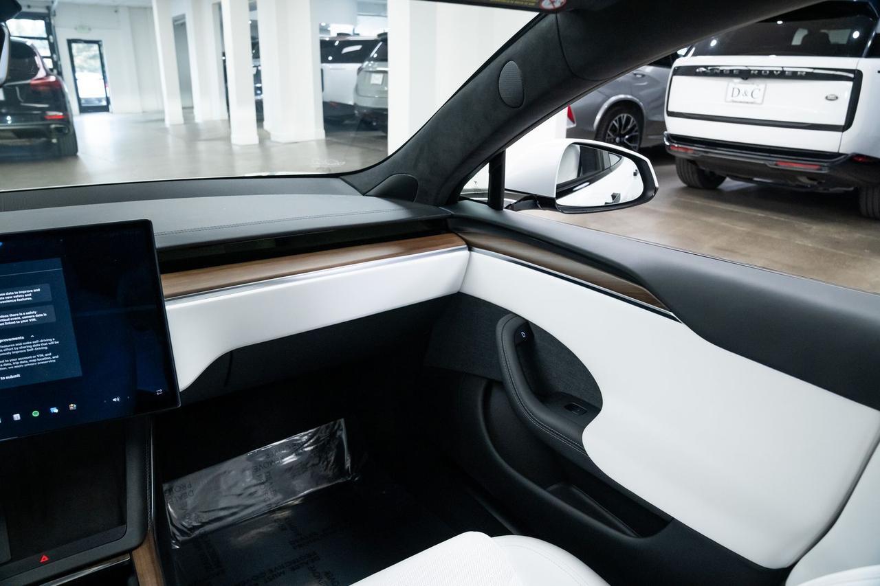 2024 Tesla Model S Base 1 Owner Vented Seats Portland OR