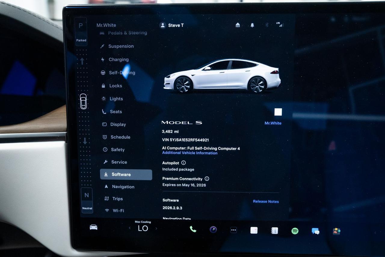 2024 Tesla Model S Base 1 Owner Vented Seats Portland OR