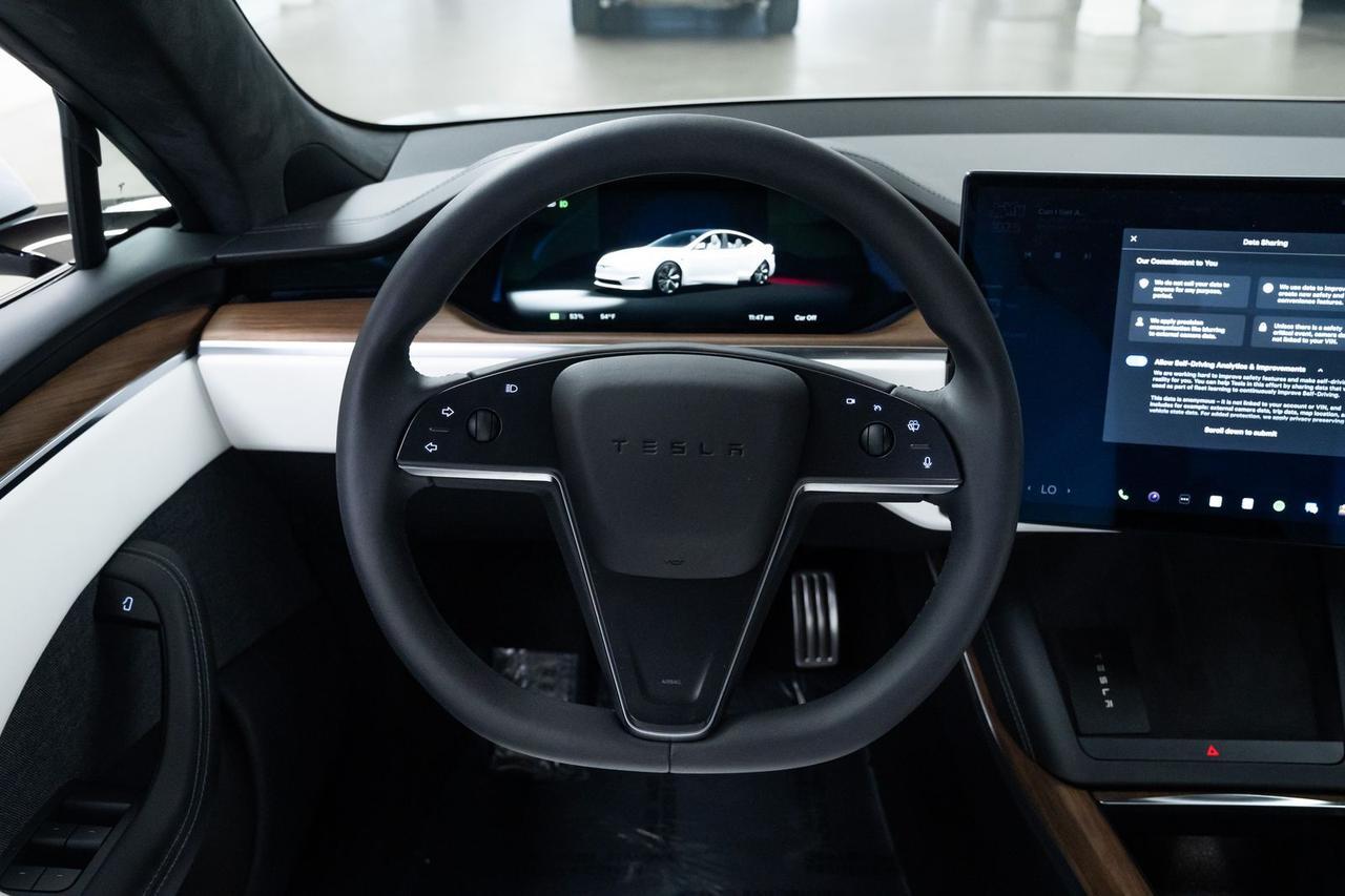 2024 Tesla Model S Base 1 Owner Vented Seats Portland OR