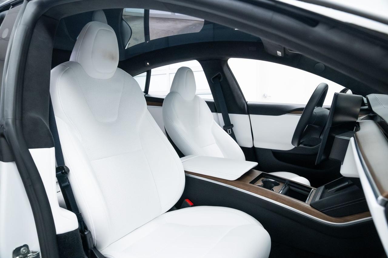 2024 Tesla Model S Base 1 Owner Vented Seats Portland OR