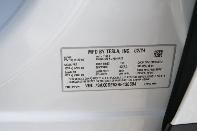 2024 Tesla Model X AWD / Vented Seats / Falcon Doors / Autopilot! High Point NC