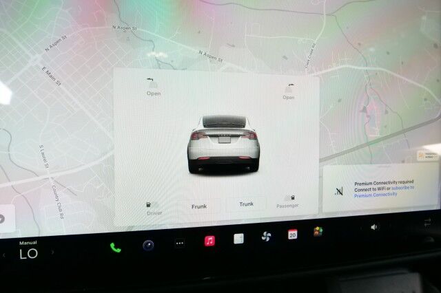 2024 Tesla Model X AWD / Vented Seats / Falcon Doors / Autopilot! High Point NC