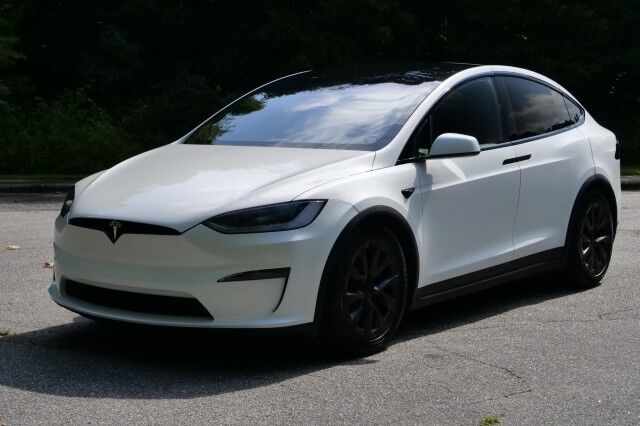 2024 Tesla Model X AWD / Vented Seats / Falcon Doors / Autopilot! High Point NC