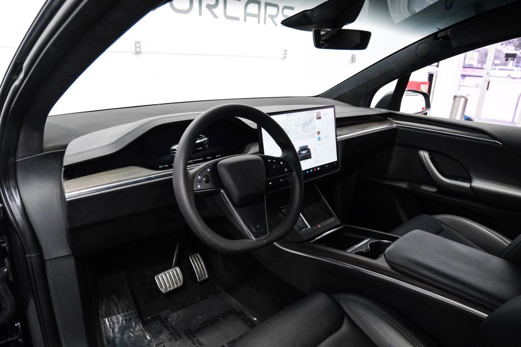 2024 Tesla Model X Base