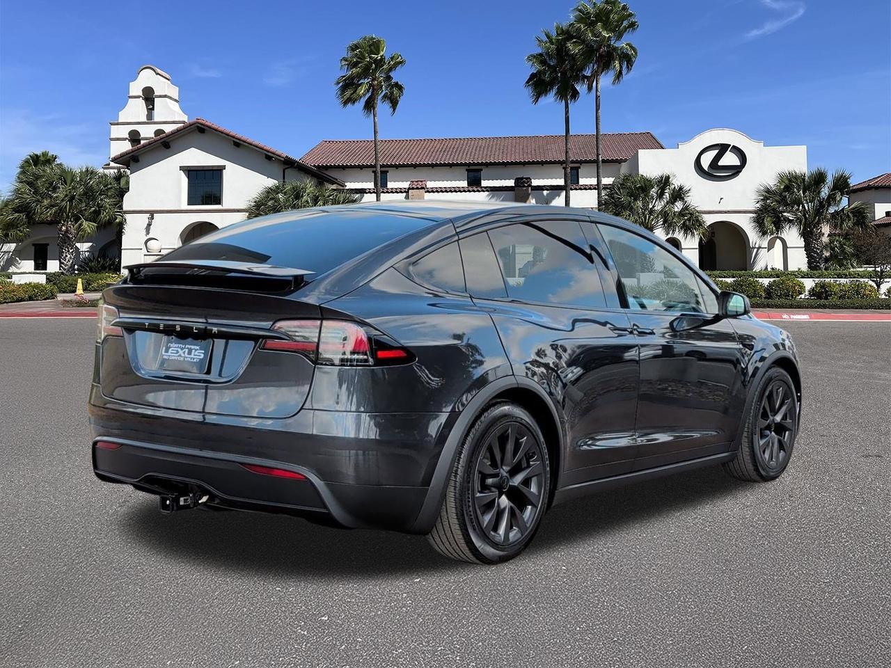 2024 Tesla Model X Base