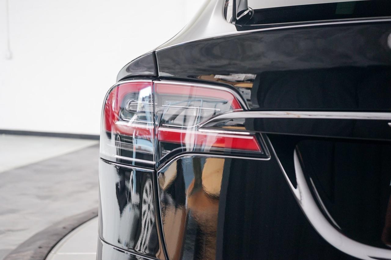 2024 Tesla Model X Plaid Newport Beach CA