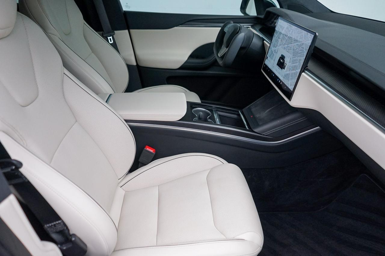 2024 Tesla Model X Plaid Newport Beach CA