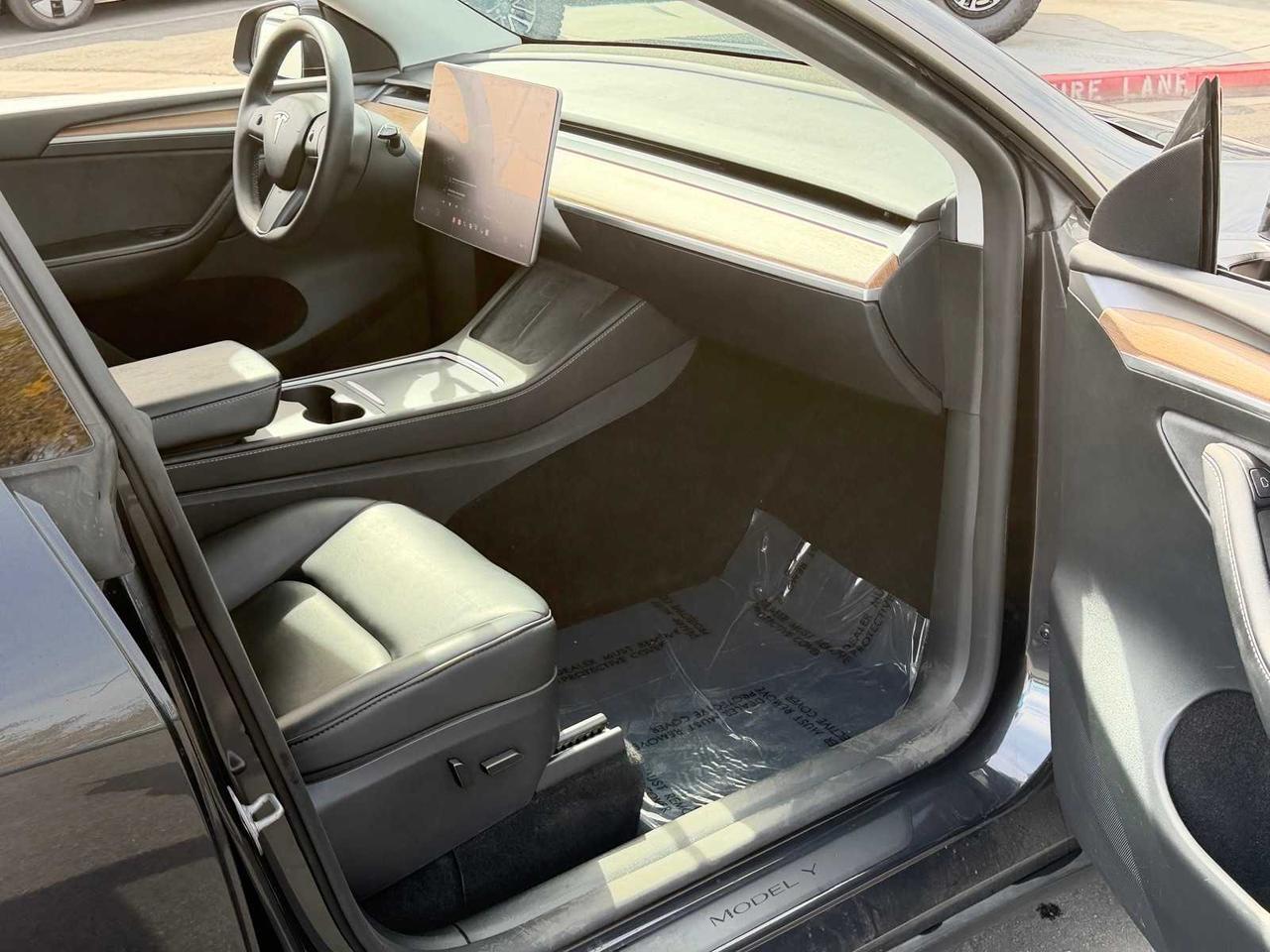 2024 Tesla Model Y Irving TX