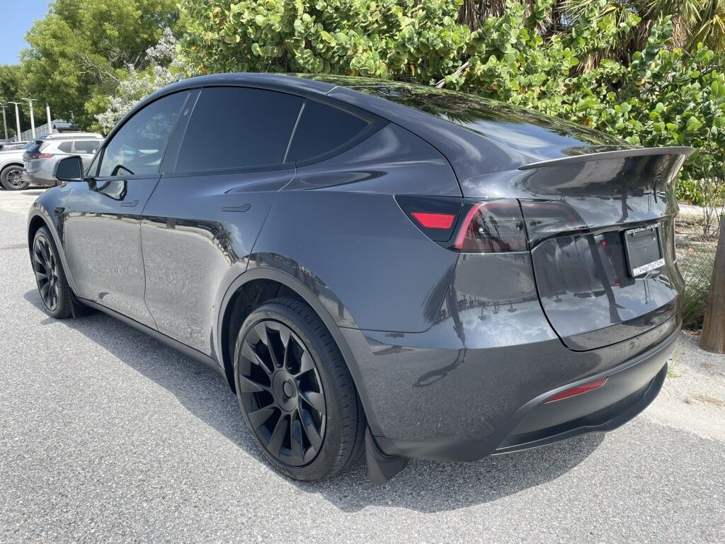 2024 Tesla Model Y LONG RANGE~1 OWNER~ONLINE FINANCE AND SHIPPING AVAILABLE!!!!! Sarasota FL