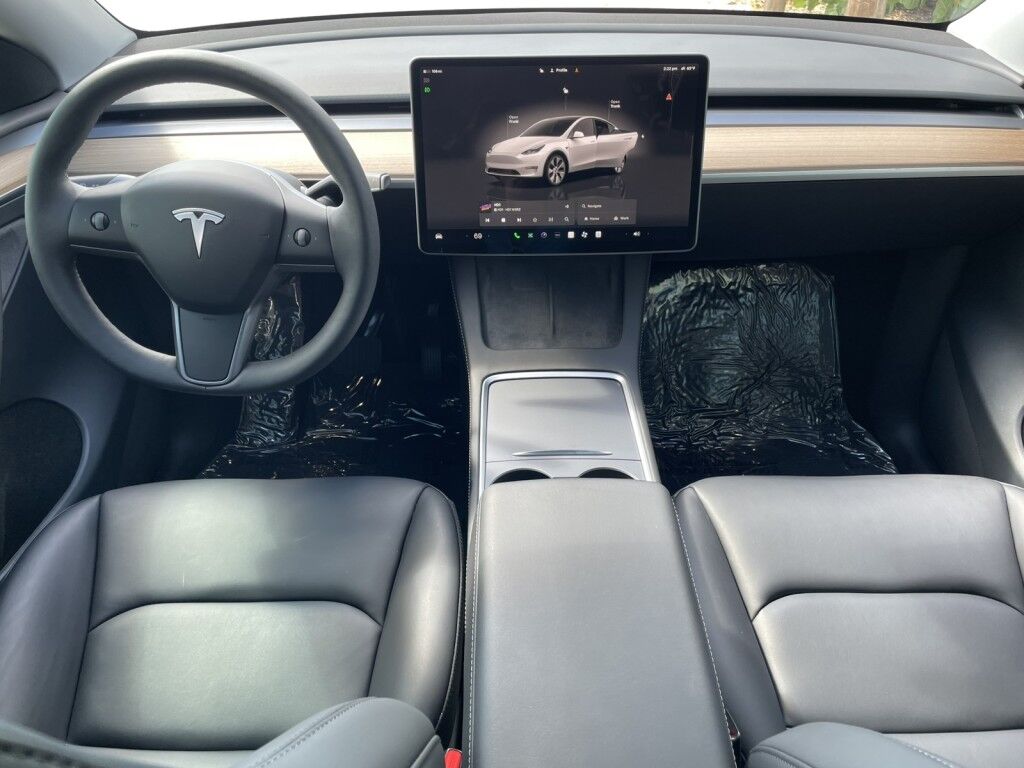 2024 Tesla Model Y LONG RANGE~1 OWNER~ONLINE FINANCE AND SHIPPING AVAILABLE!!! Sarasota FL