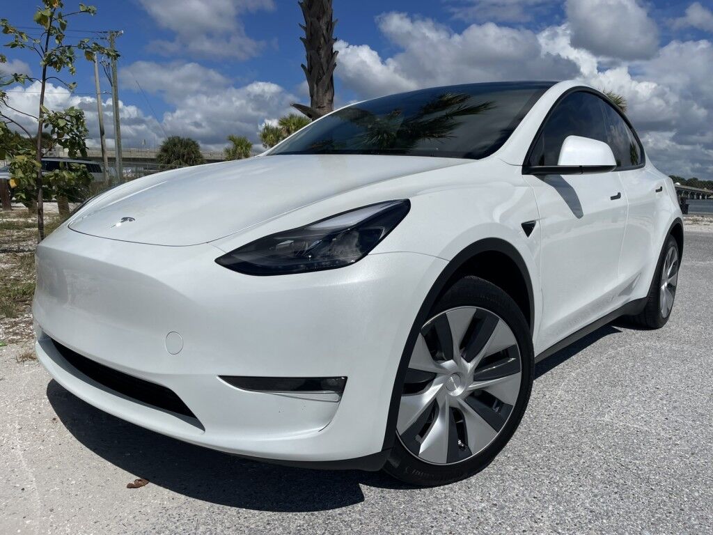 2024 Tesla Model Y LONG RANGE~1 OWNER~ONLINE FINANCE AND SHIPPING AVAILABLE!!! Sarasota FL