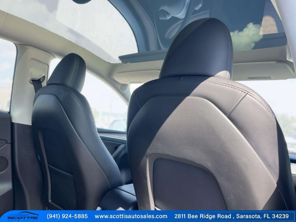 2024 Tesla Model Y LONG RANGE~THRID ROW SEATS~1 OWNER, CLEAN CARFAX~ONLINE FINANCE Sarasota FL