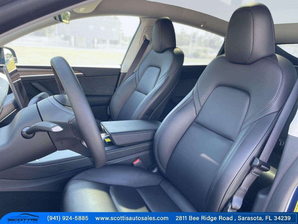 2024 Tesla Model Y LONG RANGE~THRID ROW SEATS~1 OWNER, CLEAN CARFAX~ONLINE FINANCE Sarasota FL