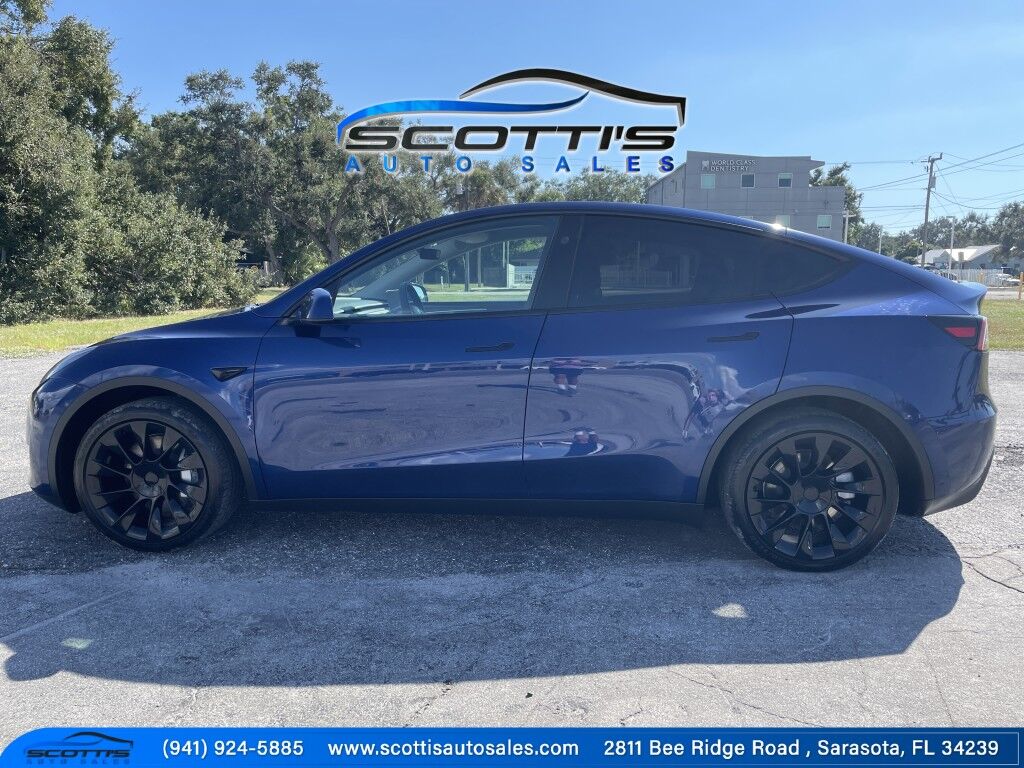 2024 Tesla Model Y LONG RANGE~THRID ROW SEATS~1 OWNER, CLEAN CARFAX~ONLINE FINANCE Sarasota FL