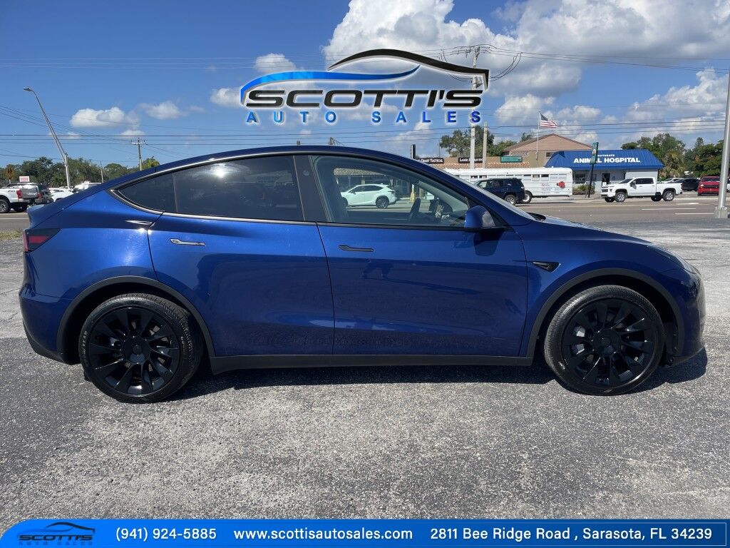 2024 Tesla Model Y LONG RANGE~THRID ROW SEATS~1 OWNER, CLEAN CARFAX~ONLINE FINANCE Sarasota FL