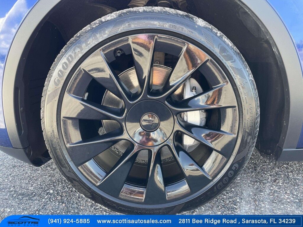 2024 Tesla Model Y LONG RANGE~THRID ROW SEATS~1 OWNER, CLEAN CARFAX~ONLINE FINANCE Sarasota FL