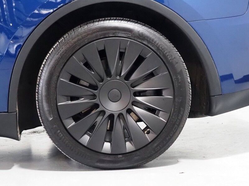 2024 Tesla Model Y Long Range AWD *7 SEATER (3RD ROW), AUTOPILOT, NAVIGATION, SAFETY ALERTS, ADAPTIVE CRUISE, SURROUND VIEW CAMERAS, PANORAMA GLASS ROOF, HEATED SEATS/STEERING, WIRELESS CHARGING Round Rock TX