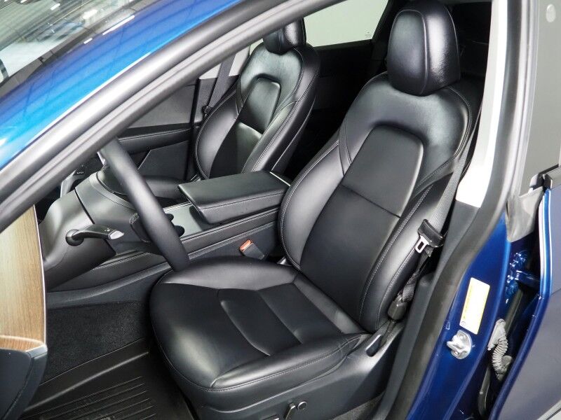 2024 Tesla Model Y Long Range AWD *7 SEATER (3RD ROW), AUTOPILOT, NAVIGATION, SAFETY ALERTS, ADAPTIVE CRUISE, SURROUND VIEW CAMERAS, PANORAMA GLASS ROOF, HEATED SEATS/STEERING, WIRELESS CHARGING Round Rock TX