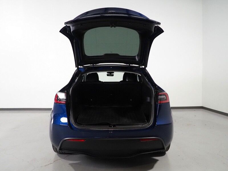 2024 Tesla Model Y Long Range AWD *7 SEATER (3RD ROW), AUTOPILOT, NAVIGATION, SAFETY ALERTS, ADAPTIVE CRUISE, SURROUND VIEW CAMERAS, PANORAMA GLASS ROOF, HEATED SEATS/STEERING, WIRELESS CHARGING Round Rock TX