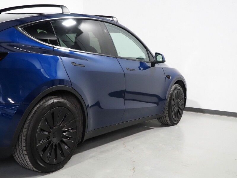 2024 Tesla Model Y Long Range AWD *7 SEATER (3RD ROW), AUTOPILOT, NAVIGATION, SAFETY ALERTS, ADAPTIVE CRUISE, SURROUND VIEW CAMERAS, PANORAMA GLASS ROOF, HEATED SEATS/STEERING, WIRELESS CHARGING Round Rock TX