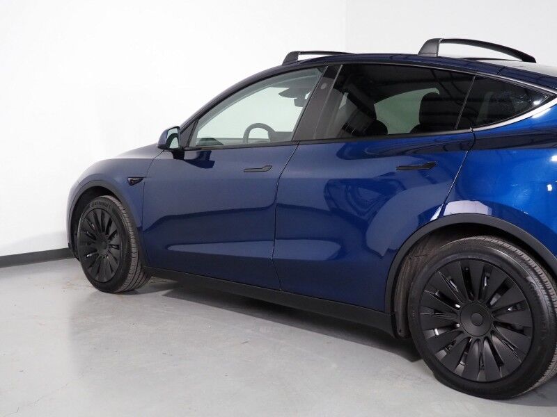 2024 Tesla Model Y Long Range AWD *7 SEATER (3RD ROW), AUTOPILOT, NAVIGATION, SAFETY ALERTS, ADAPTIVE CRUISE, SURROUND VIEW CAMERAS, PANORAMA GLASS ROOF, HEATED SEATS/STEERING, WIRELESS CHARGING Round Rock TX