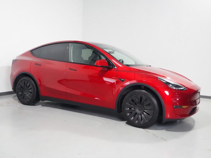 2024 Tesla Model Y Long Range AWD *7 SEATER (3RD ROW), TRAFFIC AWARE CRUISE CONTROL, NAVIGATION, SAFETY ALERTS, SURROUND VIEW CAMERAS, PANORAMA GLASS ROOF, HEATED SEATS/STEERING, WIRELESS CHARGING