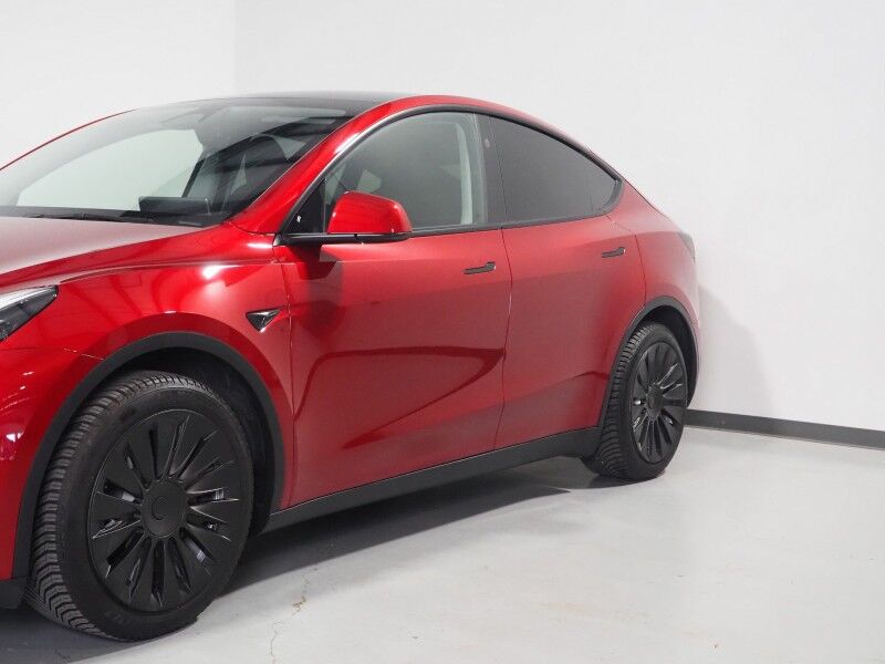 2024 Tesla Model Y Long Range AWD *7 SEATER (3RD ROW), TRAFFIC AWARE CRUISE CONTROL, NAVIGATION, SAFETY ALERTS, SURROUND VIEW CAMERAS, PANORAMA GLASS ROOF, HEATED SEATS/STEERING, WIRELESS CHARGING Round Rock TX