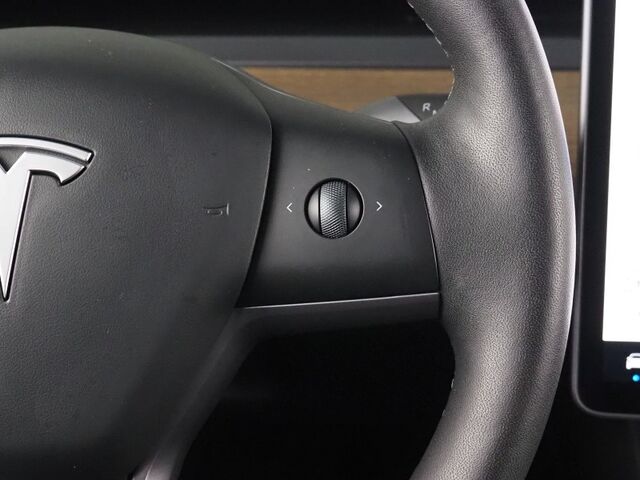 2024 Tesla Model Y Long Range AWD *AUTOPILOT, NAVIGATION, SAFETY ALERTS, ADAPTIVE CRUISE, SURROUND VIEW CAMERAS, PANORAMA GLASS ROOF, HEATED SEATS/STEERING WHEEL, WIRELESS CHARGING Round Rock TX