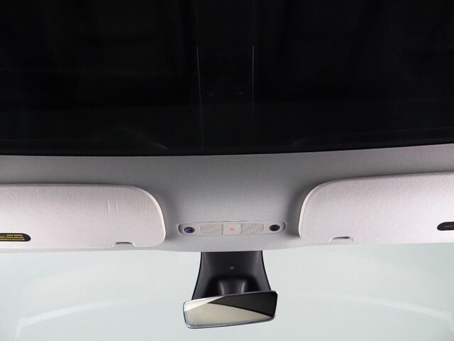 2024 Tesla Model Y Long Range AWD *AUTOPILOT, NAVIGATION, SAFETY ALERTS, ADAPTIVE CRUISE, SURROUND VIEW CAMERAS, PANORAMA GLASS ROOF, HEATED SEATS/STEERING WHEEL, WIRELESS CHARGING Round Rock TX