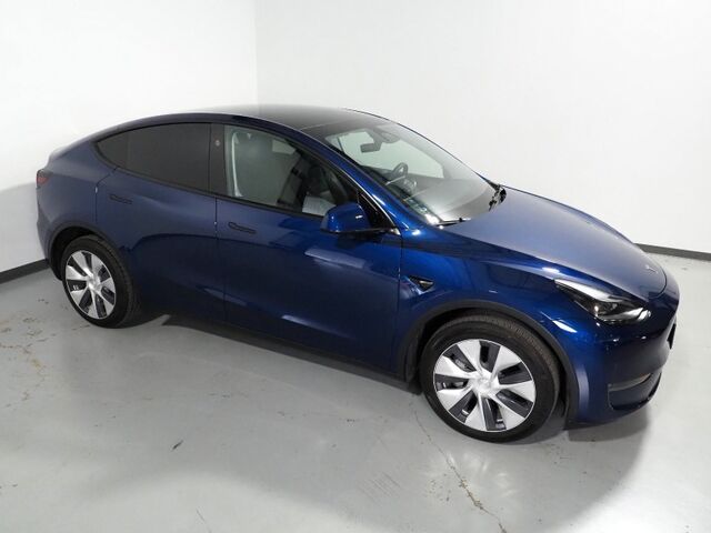 2024 Tesla Model Y Long Range AWD *AUTOPILOT, NAVIGATION, SAFETY ALERTS, ADAPTIVE CRUISE, SURROUND VIEW CAMERAS, PANORAMA GLASS ROOF, HEATED SEATS/STEERING WHEEL, WIRELESS CHARGING Round Rock TX