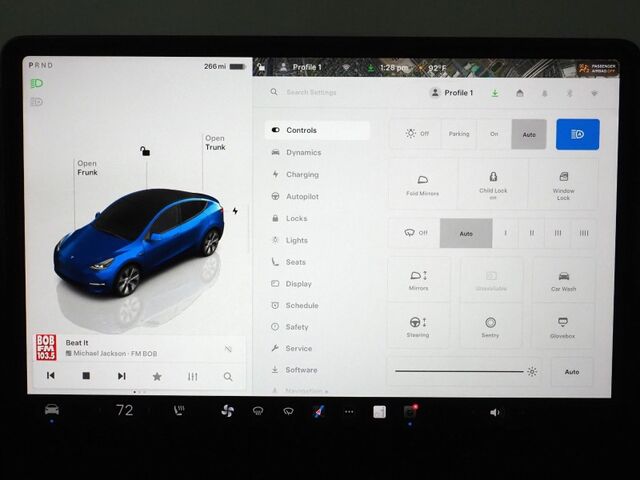 2024 Tesla Model Y Long Range AWD *AUTOPILOT, NAVIGATION, SAFETY ALERTS, ADAPTIVE CRUISE, SURROUND VIEW CAMERAS, PANORAMA GLASS ROOF, HEATED SEATS/STEERING WHEEL, WIRELESS CHARGING Round Rock TX