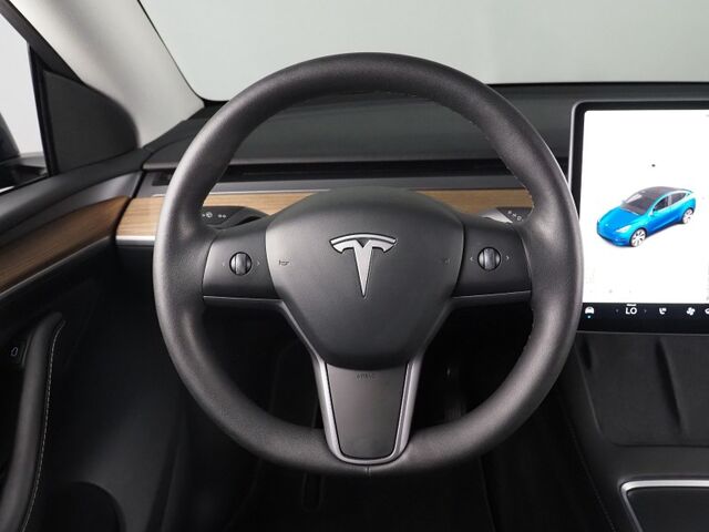 2024 Tesla Model Y Long Range AWD *AUTOPILOT, NAVIGATION, SAFETY ALERTS, ADAPTIVE CRUISE, SURROUND VIEW CAMERAS, PANORAMA GLASS ROOF, HEATED SEATS/STEERING WHEEL, WIRELESS CHARGING Round Rock TX