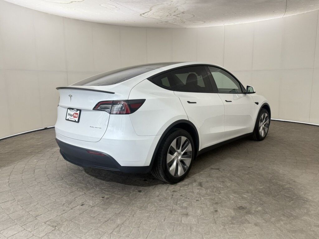 2024 Tesla Model Y Long Range AWD Maumee OH